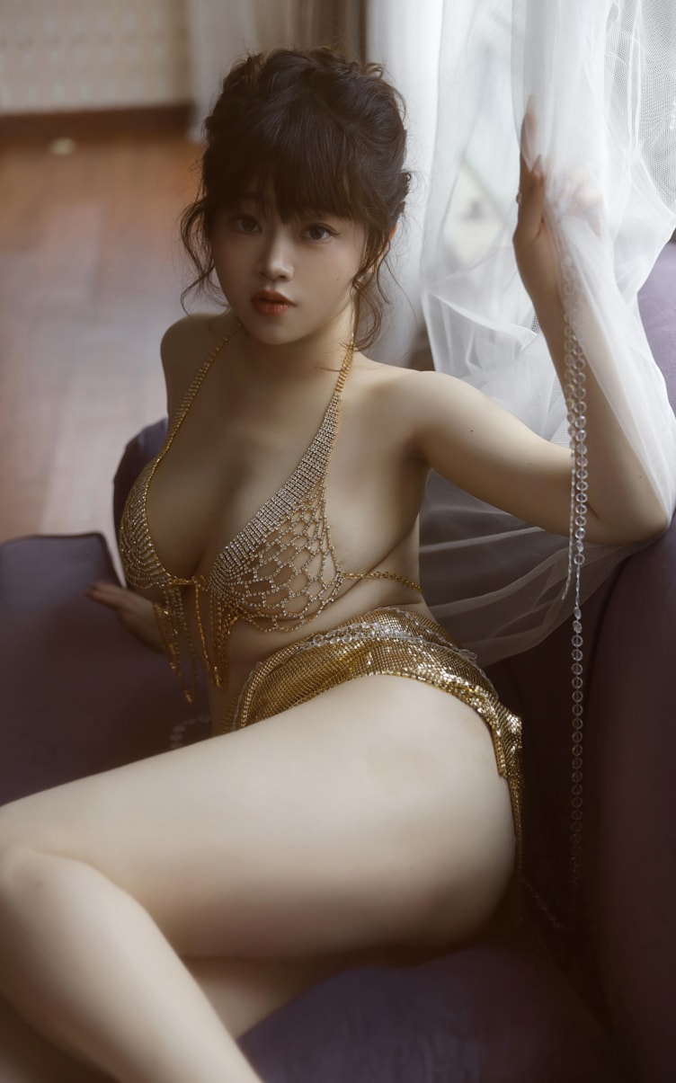 一只毛毛帽 – 爱神假日-精品资源