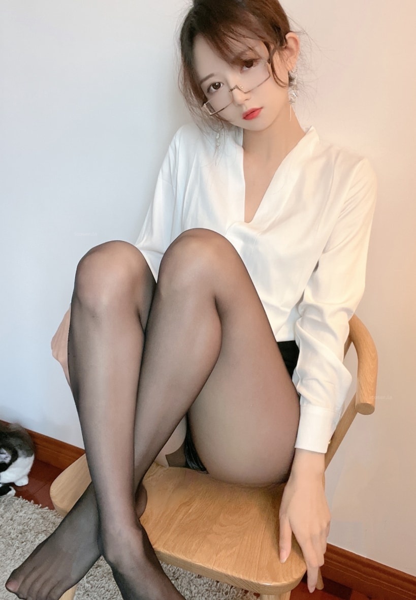 51酱 – 2023年01月真爱粉-完美coser