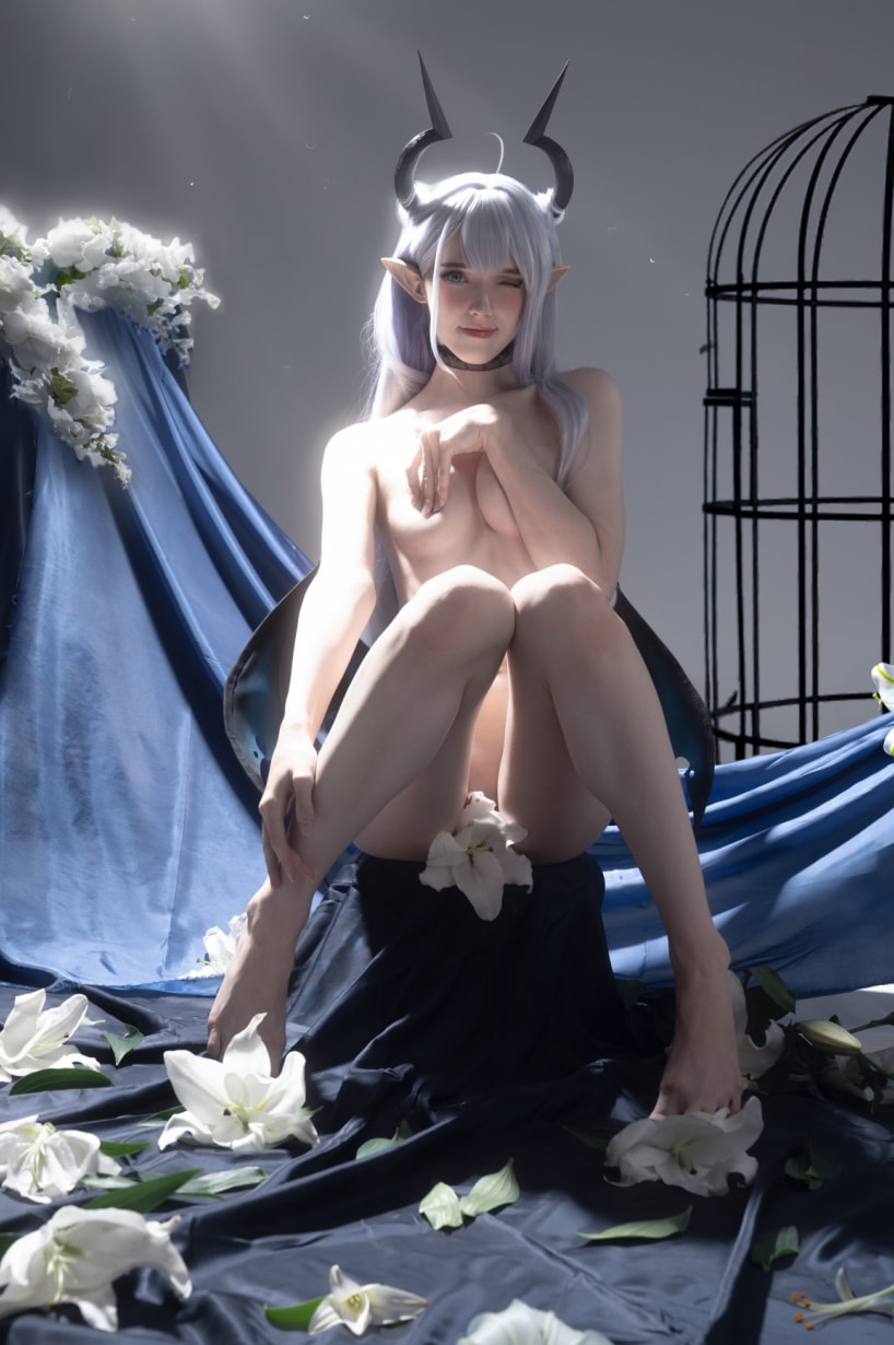 CandyBall – Thea-小编强推-漫拍社