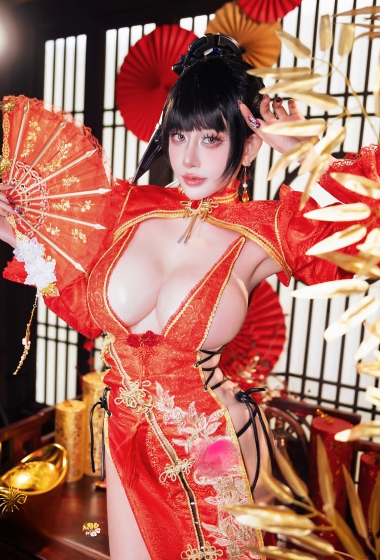 Byoru Eve New Year Qipao-美女推荐