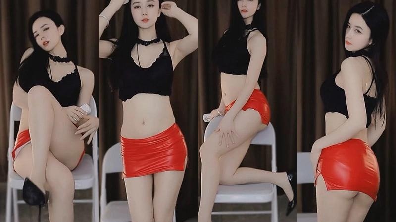 网易CC直播人气尤物芝士宝宝土豪定制跳舞4分11-优质作品-漫拍社