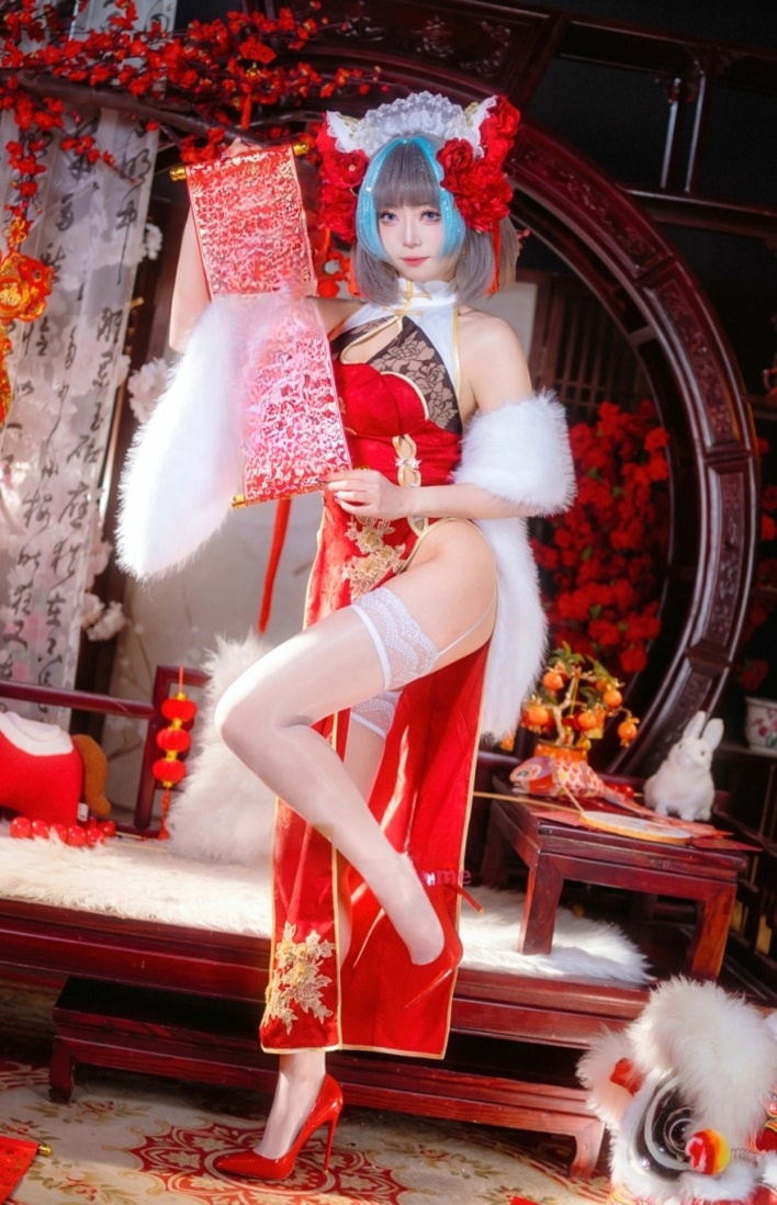 Money冷冷 – 柴郡新年旗袍-超级漂亮-漫拍社