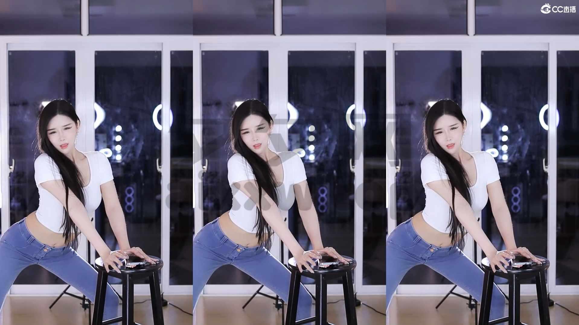 网易CC直播小恩雅22年8月表情舞蹈视频合集[94V/16.1G]-美女推荐