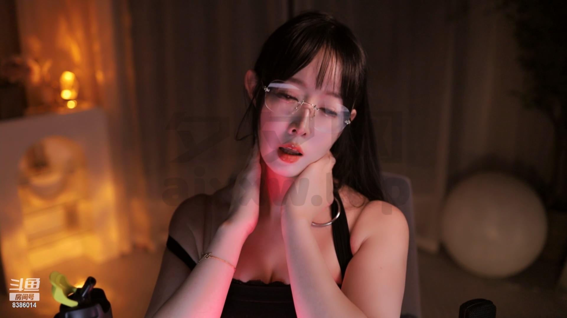 斗鱼素柠i(酱紫ava) 23年6-9月 精选舞蹈视频合集[246V/92.4G]-完美佳人