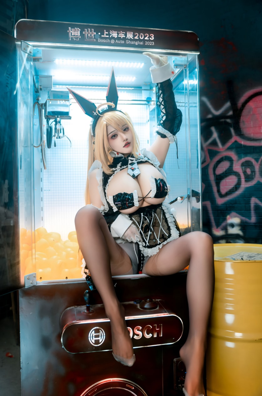 古阿扎 – 交错战线 咎瓦尤斯女仆-收藏版