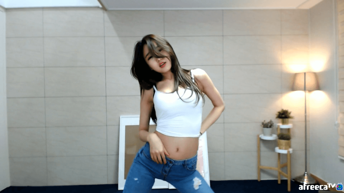 韩国主播BJ徐雅“后背摇”跳舞视频合集 [60V/8.25G]-值得一看