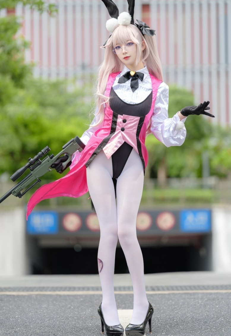 封疆疆v FGO 光之高扬斯卡娅兔女郎场照-优质作品-漫拍社