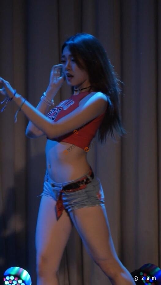 韩国女团BAMBINO朴恩率高清饭拍舞蹈视频合集[55V/11G]-最佳coser