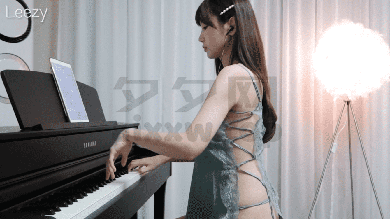 韩国网红Leezy弹钢琴视频资源合集[86V/3.76G]-资源分享