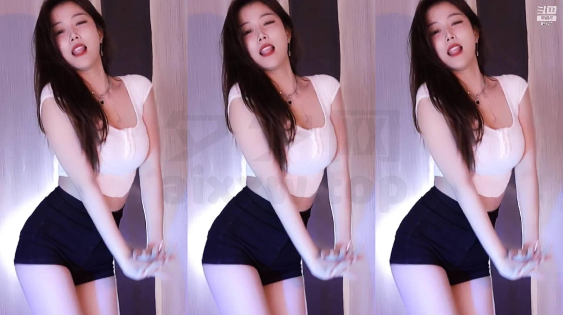 斗鱼主播@萌七啊(一只萌七哟)跳舞视频合集[197V/29.6G]-最佳coser