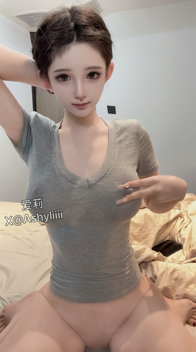 倦倦喵（爱莉） – 透灰T-非常赞