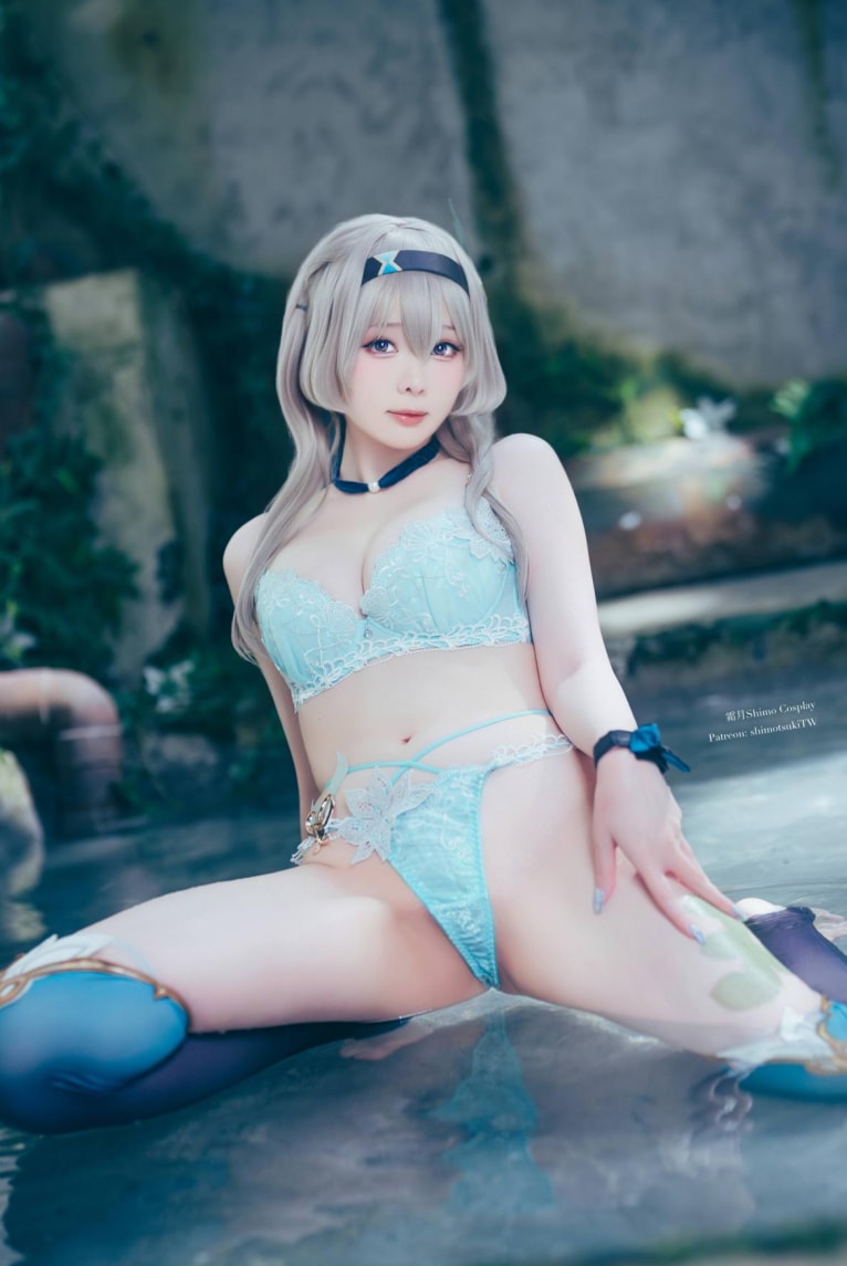 霜月shimo Firefly (HSR)-快来一看-漫拍社