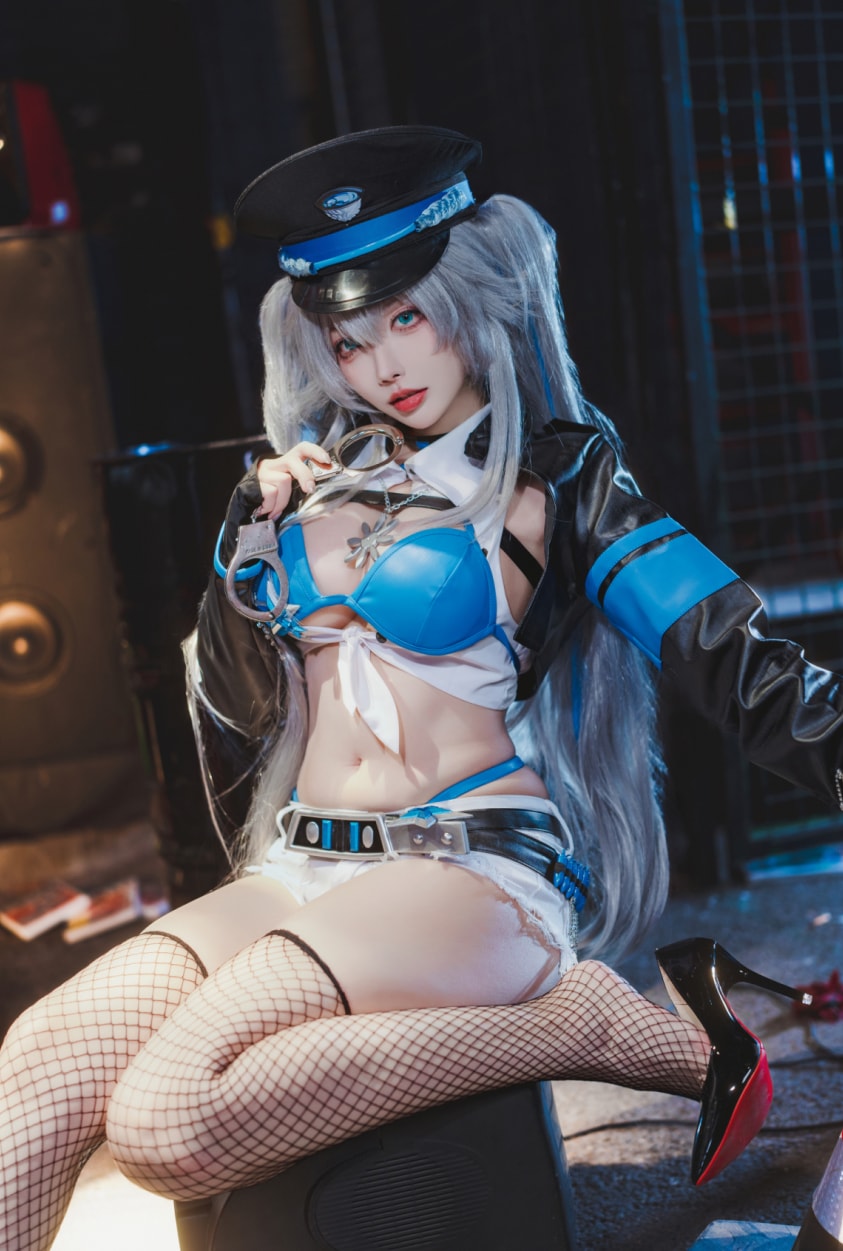 宫本桜 – 交错战线 刃齿女警-珍藏版