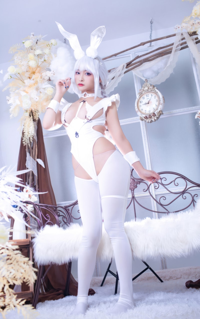 洛璃LoLiSAMA 恶毒 白兔 (碧蓝航线)-不看后悔-漫拍社