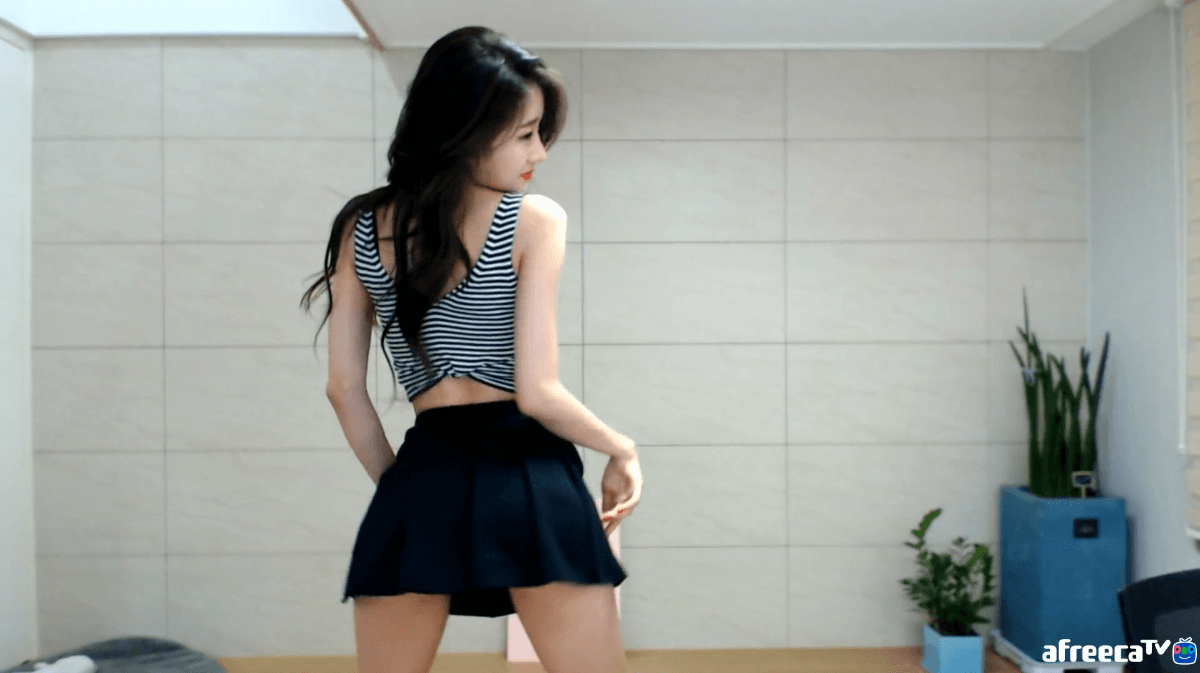 韩国主播BJ徐雅“后背摇”跳舞视频合集 [60V/8.25G]-值得一看