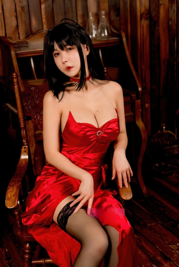 亚马逊鲶鱼 – 碧蓝航线 大凤毒苹果-非常赞-漫拍社