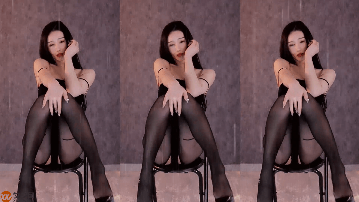 斗鱼miyoki米优（艾可乐）私人订制火箭视频[4V/389M]-coser推荐-漫拍社