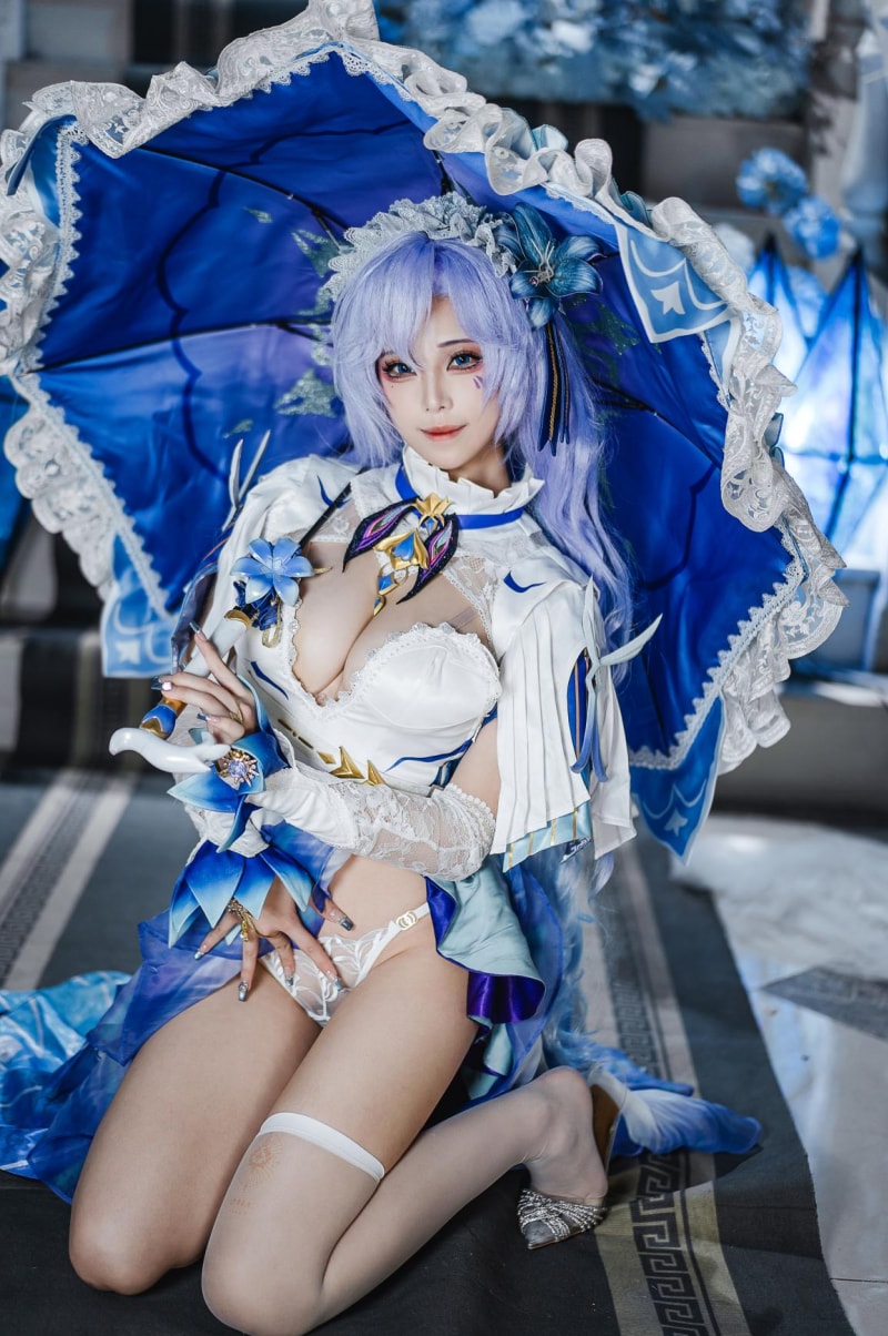 蜜汁猫裘 鸣潮 坎特蕾拉-珍藏版-漫拍社