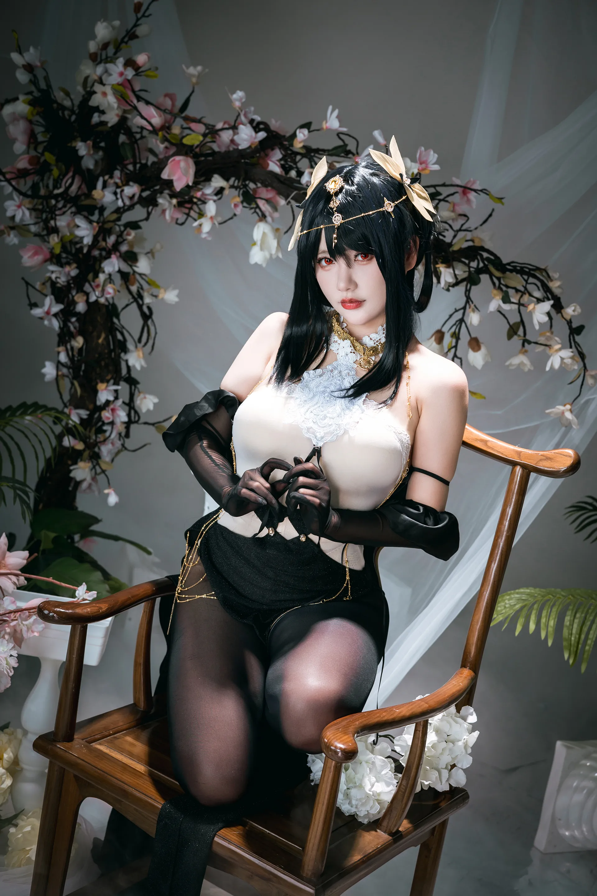 是一只熊仔吗镇海COS:探索深海女王的致命吸引力-精美作品 是一只熊仔吗镇海COS:探索深海女王的致命吸引力-精美作品